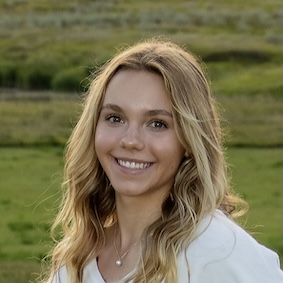 Headshot Sofia