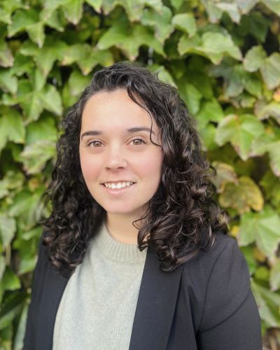 danielle-nemschoff-headshot