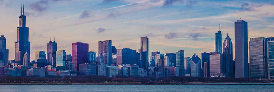 chicago skyline against a cloudy twilight