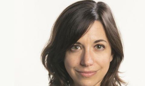 Lesley Turner, Associate Professor