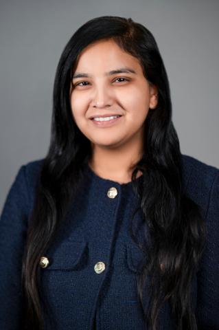Prabhdeen Kaur Headshot