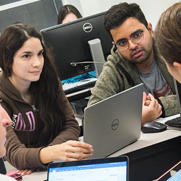 students working in a group 