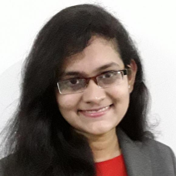 Headshot of Divya Bhatnagar