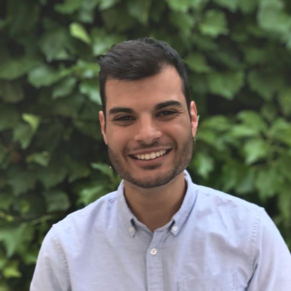 Headshot of Alex Cordaro