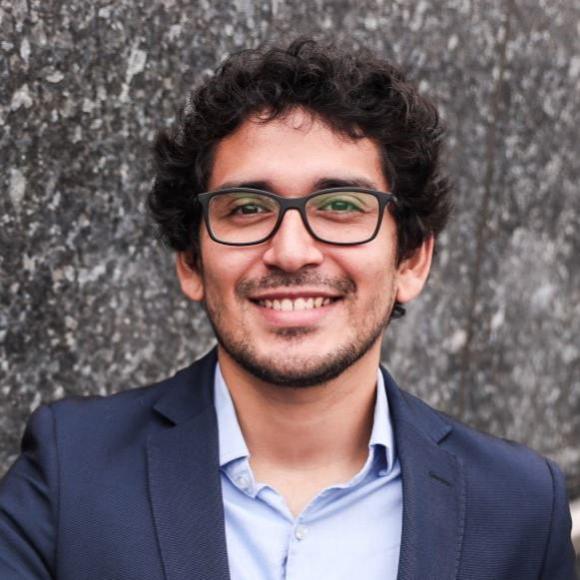 César Núñez Huamán