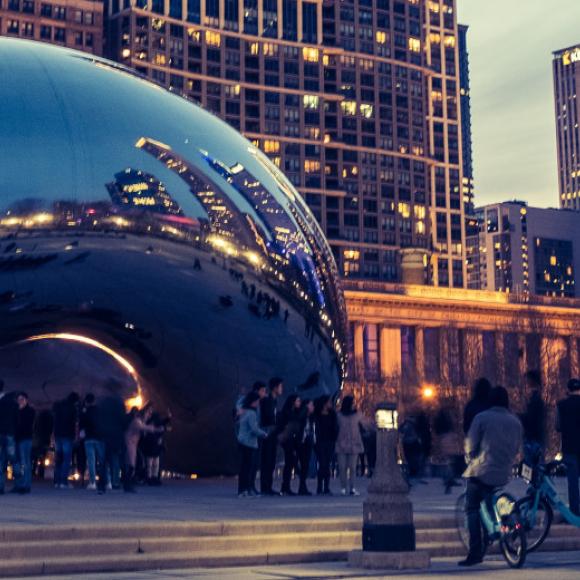  The Bean or Cloudgate in downtown Chicago