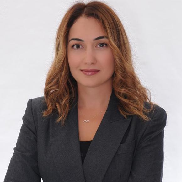 Eltjana Plaku